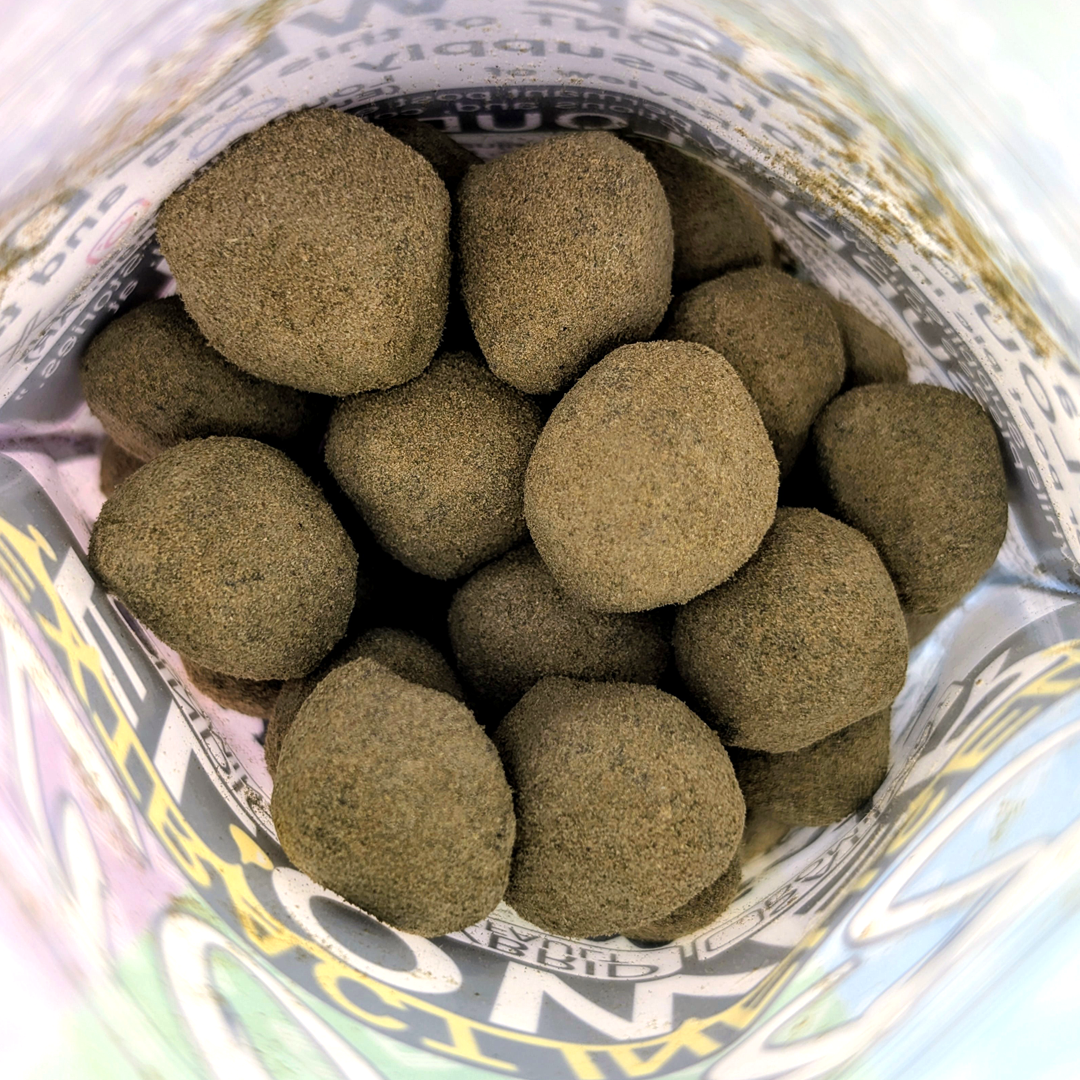 Moonrocks - Gush Mintz 53.03%